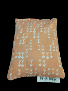  Tiny Orange Arrow Approach Bag