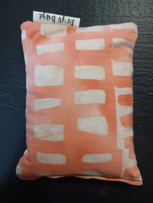  Peachy Window Approach Bag